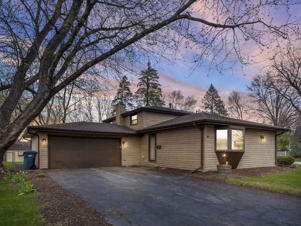 34 Emery Drive , Bourbonnais, IL 60914