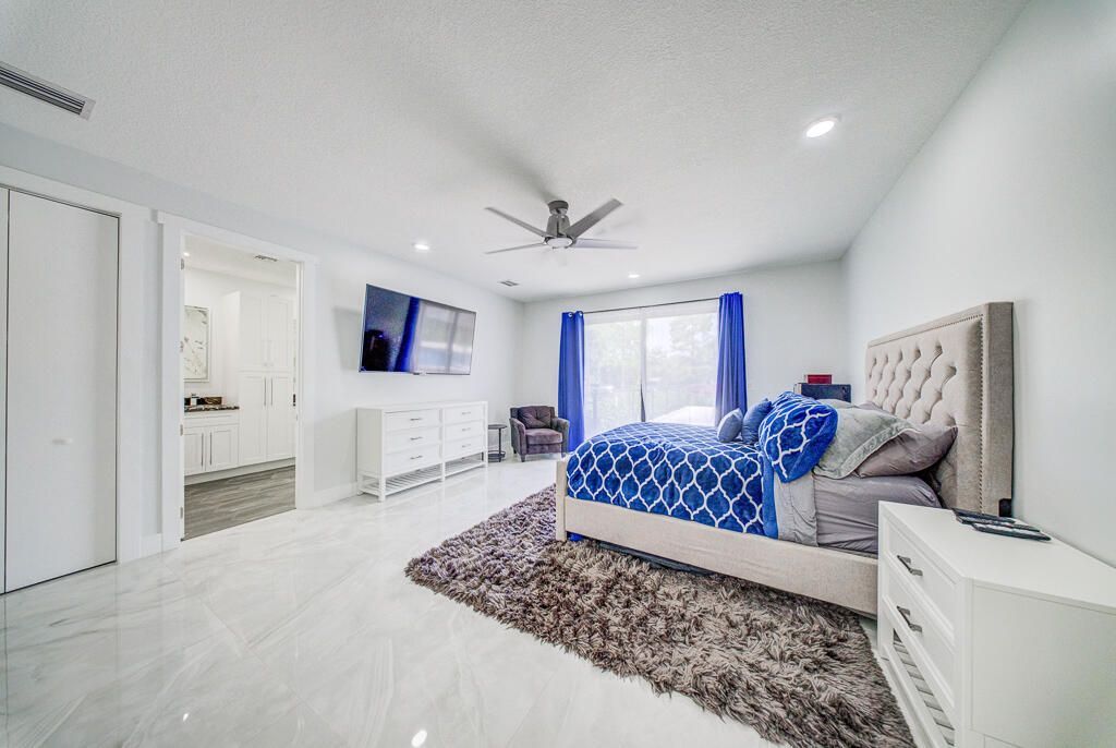 11165 Tangerine Boulevard, West Palm Beach, FL 33412 Photo