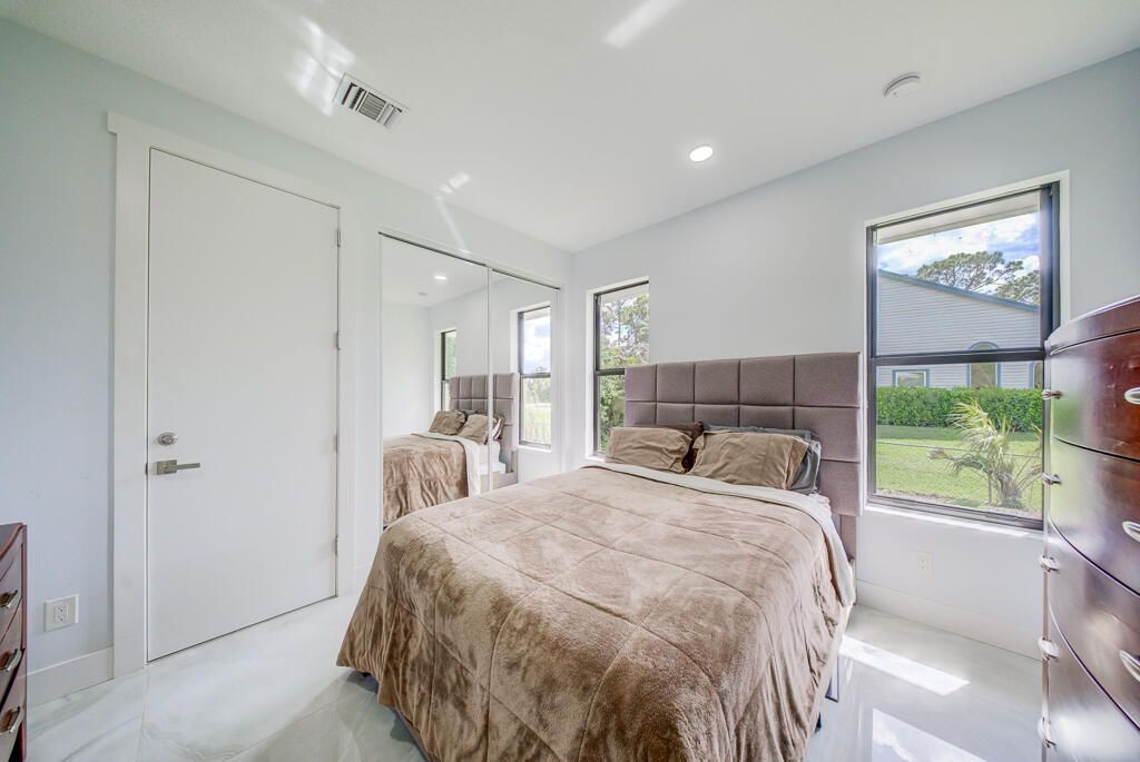 11165 Tangerine Boulevard, West Palm Beach, FL 33412 Photo
