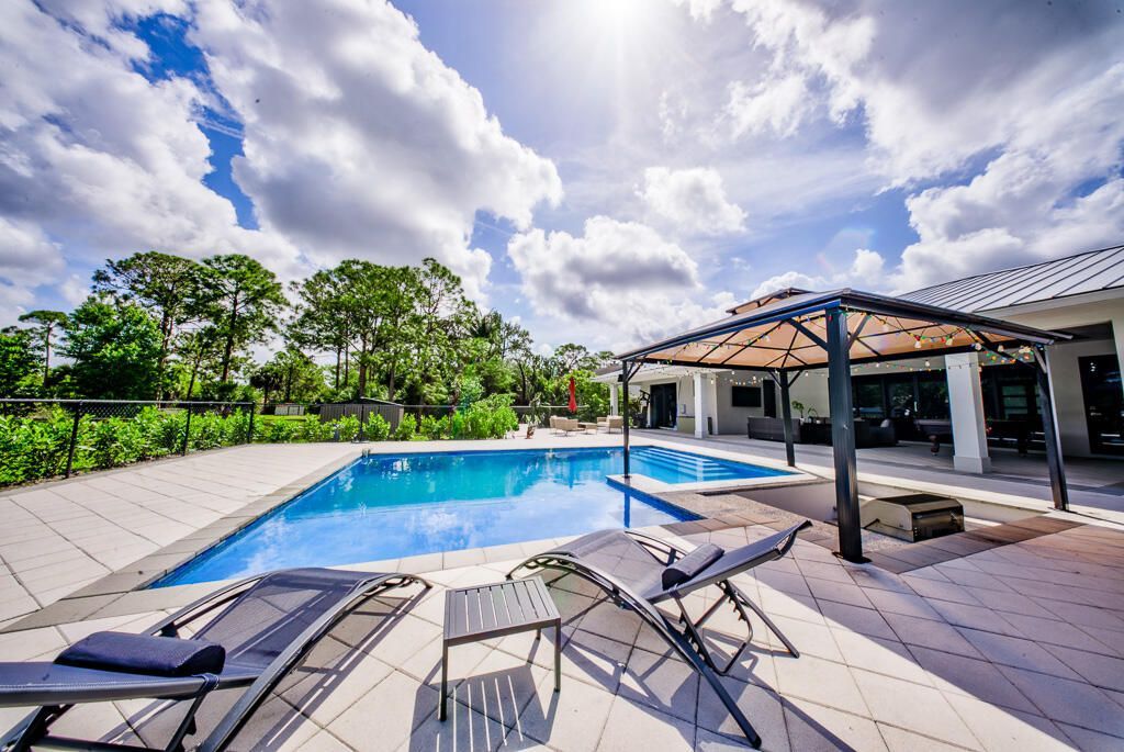 11165 Tangerine Boulevard, West Palm Beach, FL 33412 Photo