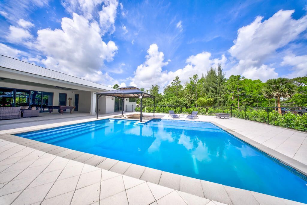 11165 Tangerine Boulevard, West Palm Beach, FL 33412 Photo