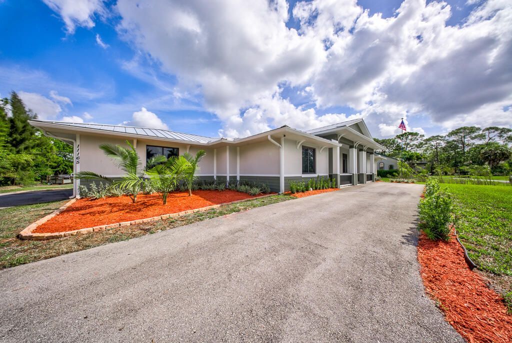 11165 Tangerine Boulevard, West Palm Beach, FL 33412 Photo
