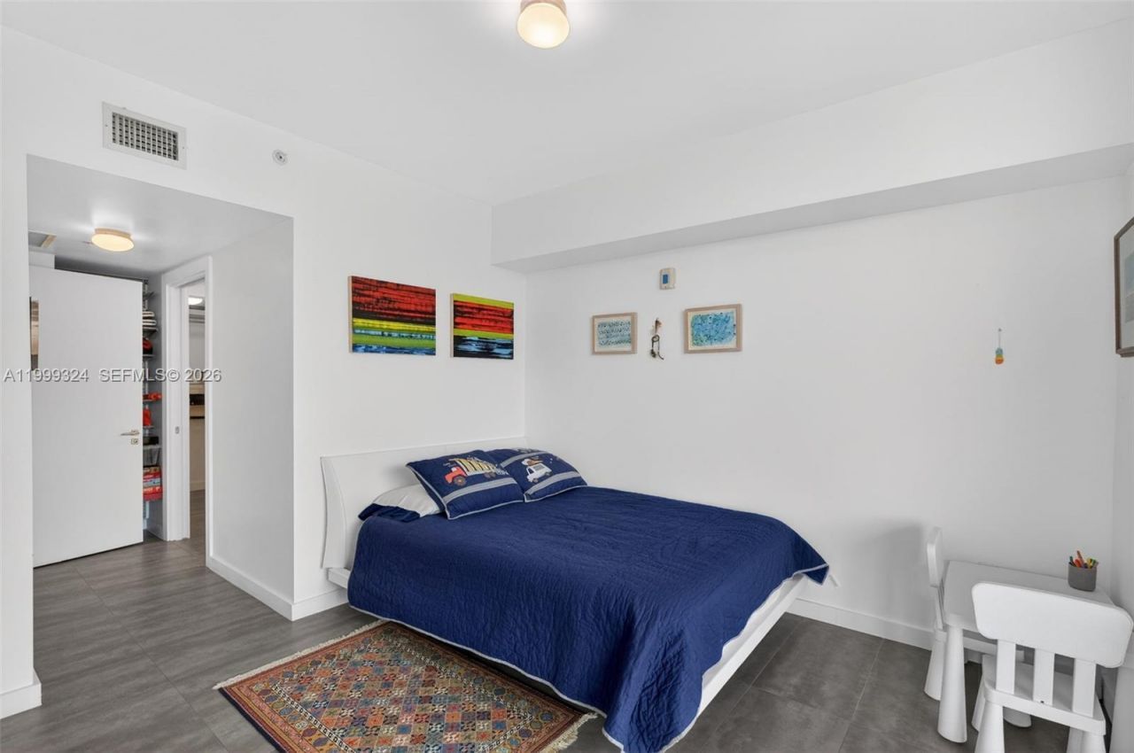 720 NE 62nd St, Unit 404, Miami, FL 33138 Photo