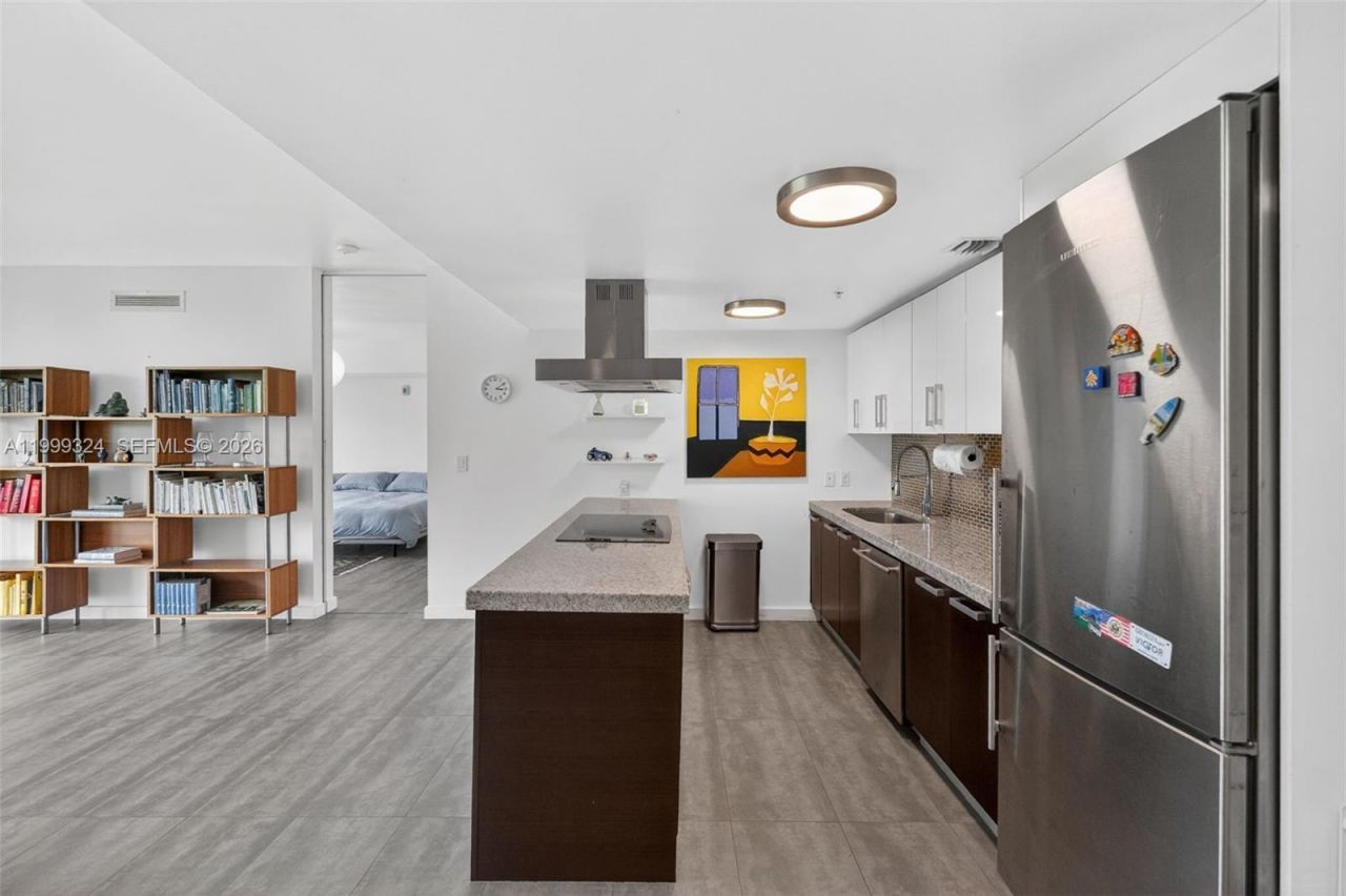 720 NE 62nd St, Unit 404, Miami, FL 33138 Photo