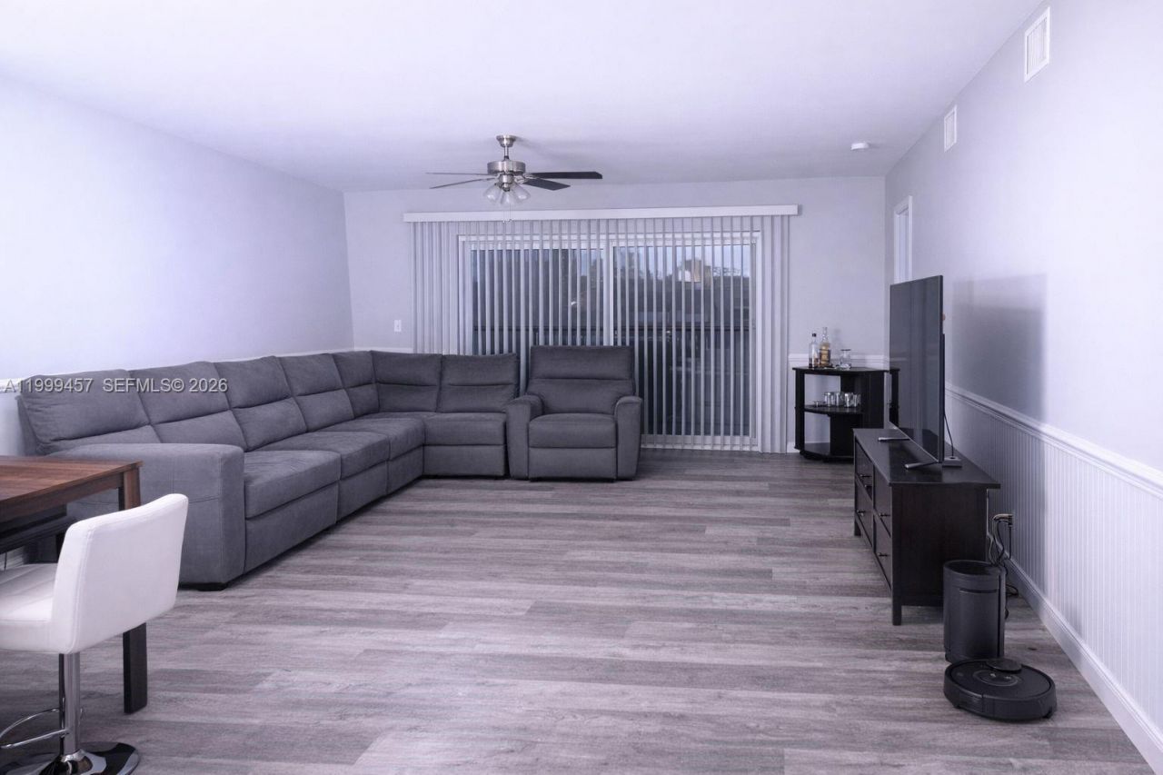 2420 SW 81st Ave, Unit 403, Davie, FL 33324 Photo