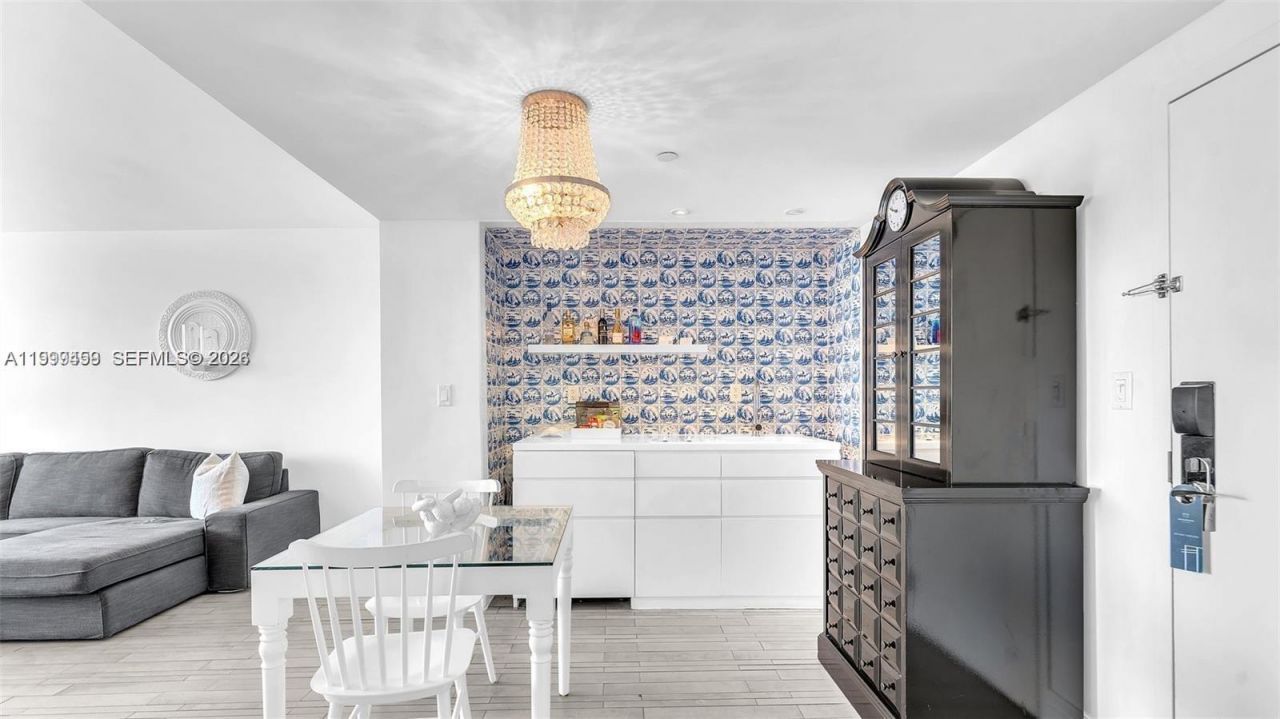 1100 West Ave, Unit 409, Miami Beach, FL 33139 Photo