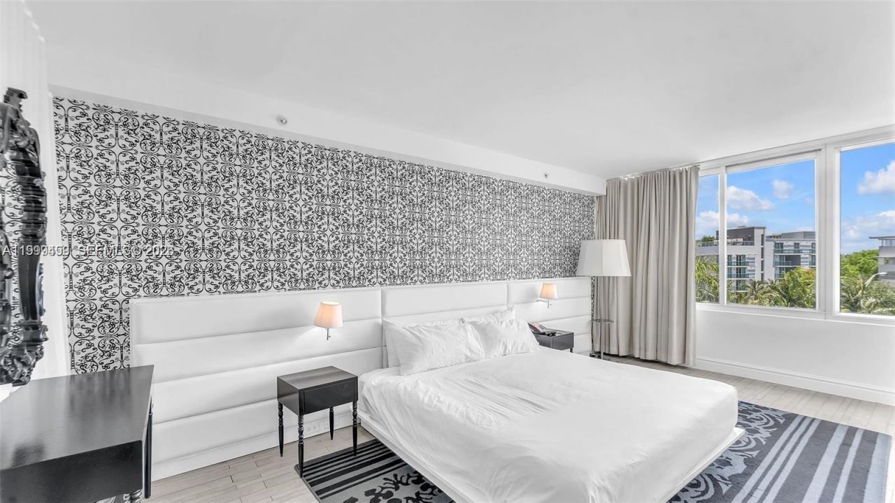 1100 West Ave, Unit 409, Miami Beach, FL 33139 Photo