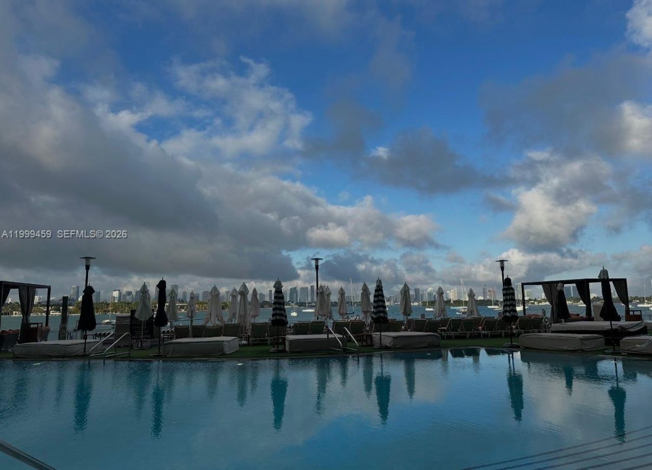 1100 West Ave, Unit 409, Miami Beach, FL 33139 Photo