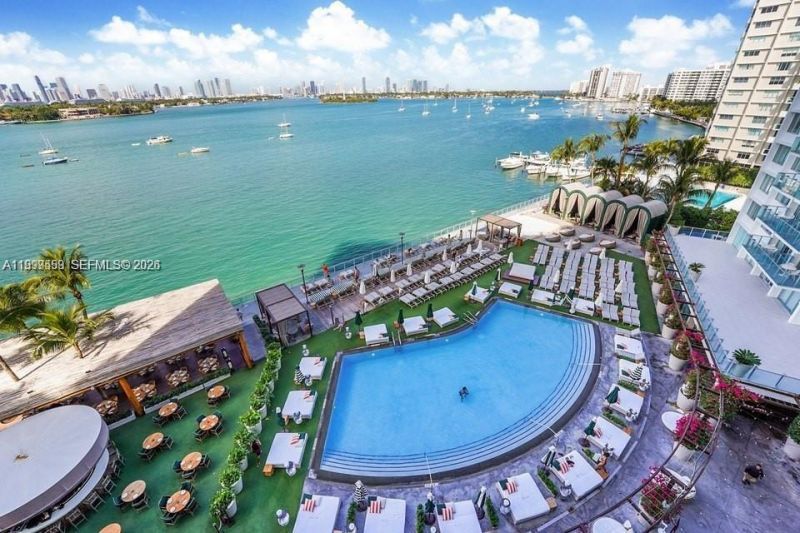 1100 West Ave, Unit 409, Miami Beach, FL 33139 Photo