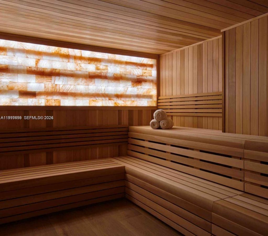 1100 West Ave, Unit 409, Miami Beach, FL 33139 Photo