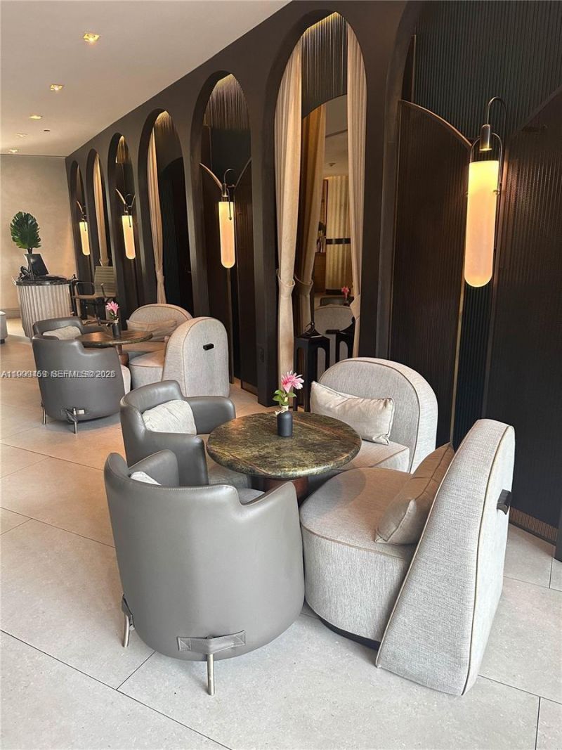 1100 West Ave, Unit 409, Miami Beach, FL 33139 Photo