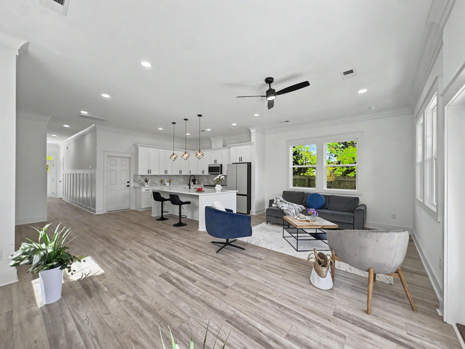 1985 Delaware Avenue Photo 10