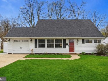 157 MILL DRIVE, LEVITTOWN, PA 19056