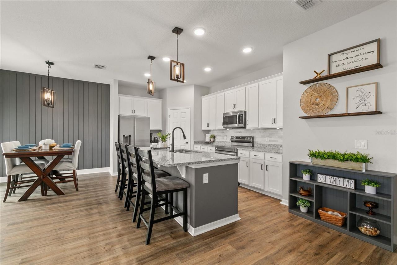 33289 Always Dreaming , Sorrento, FL 32776 Photo