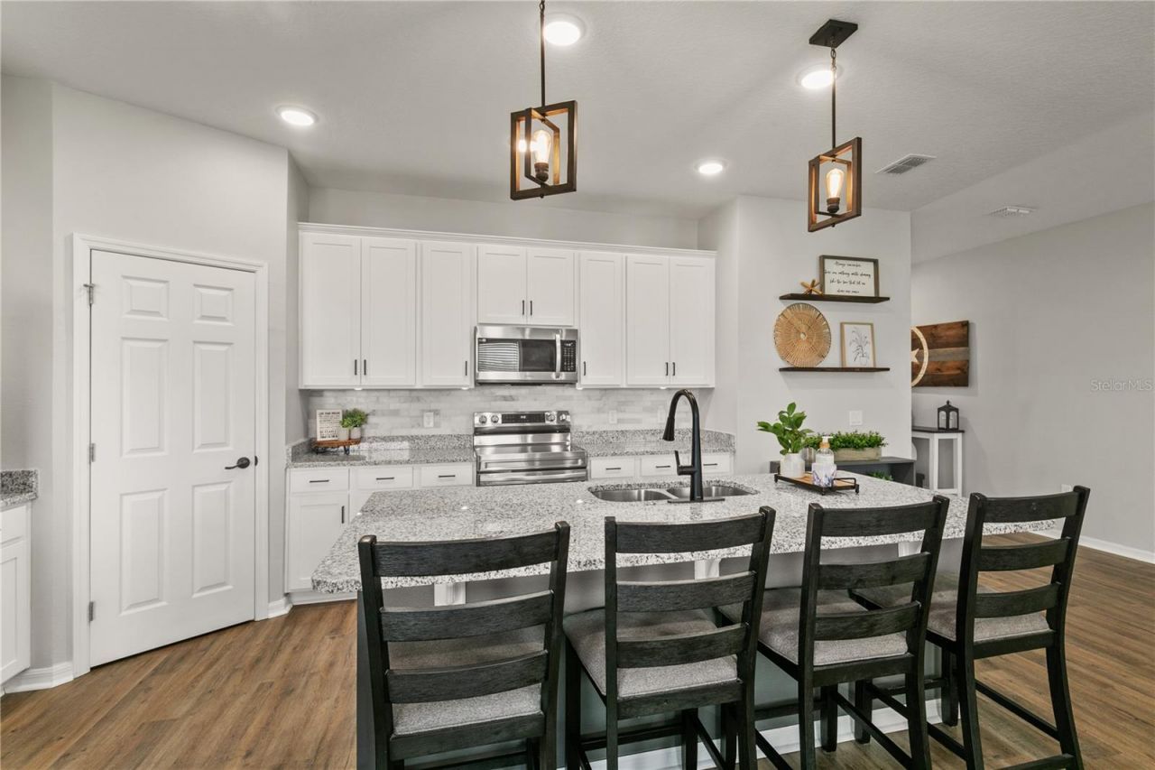 33289 Always Dreaming , Sorrento, FL 32776 Photo