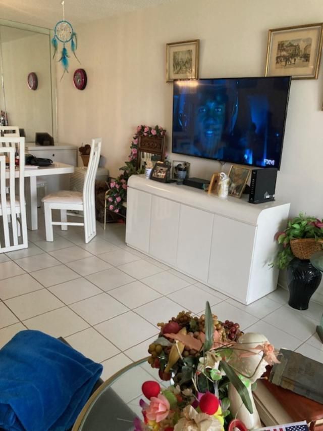 230 NE 26th Avenue N, Unit 2140, Boynton Beach, FL 33435 Photo