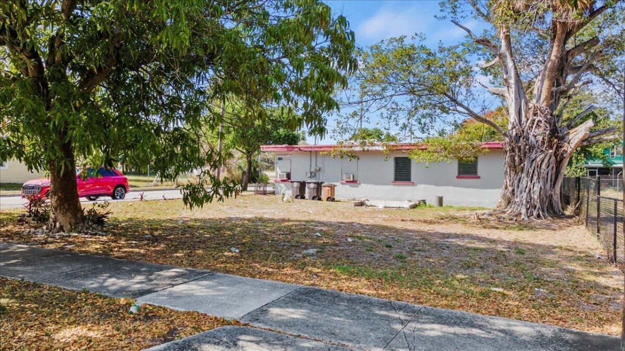 1504 N Sapodilla Avenue N, West Palm Beach, FL 33401 Photo