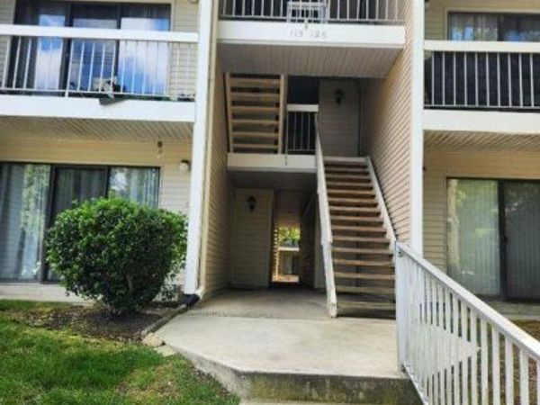 71 MATTIX RUN, ABSECON, NJ 08205