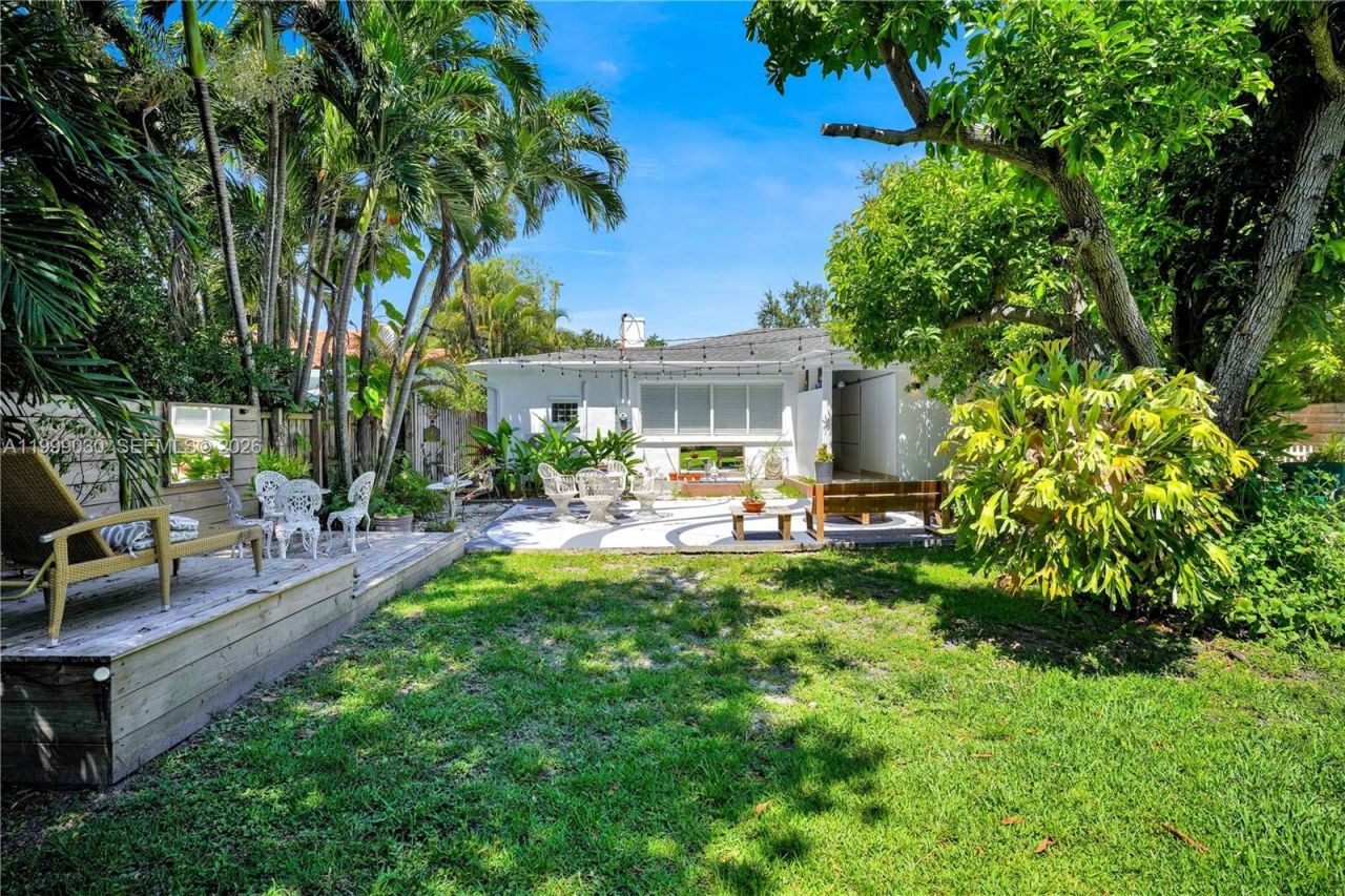 2615 SW 34th Ct, Miami, FL 33133 Photo