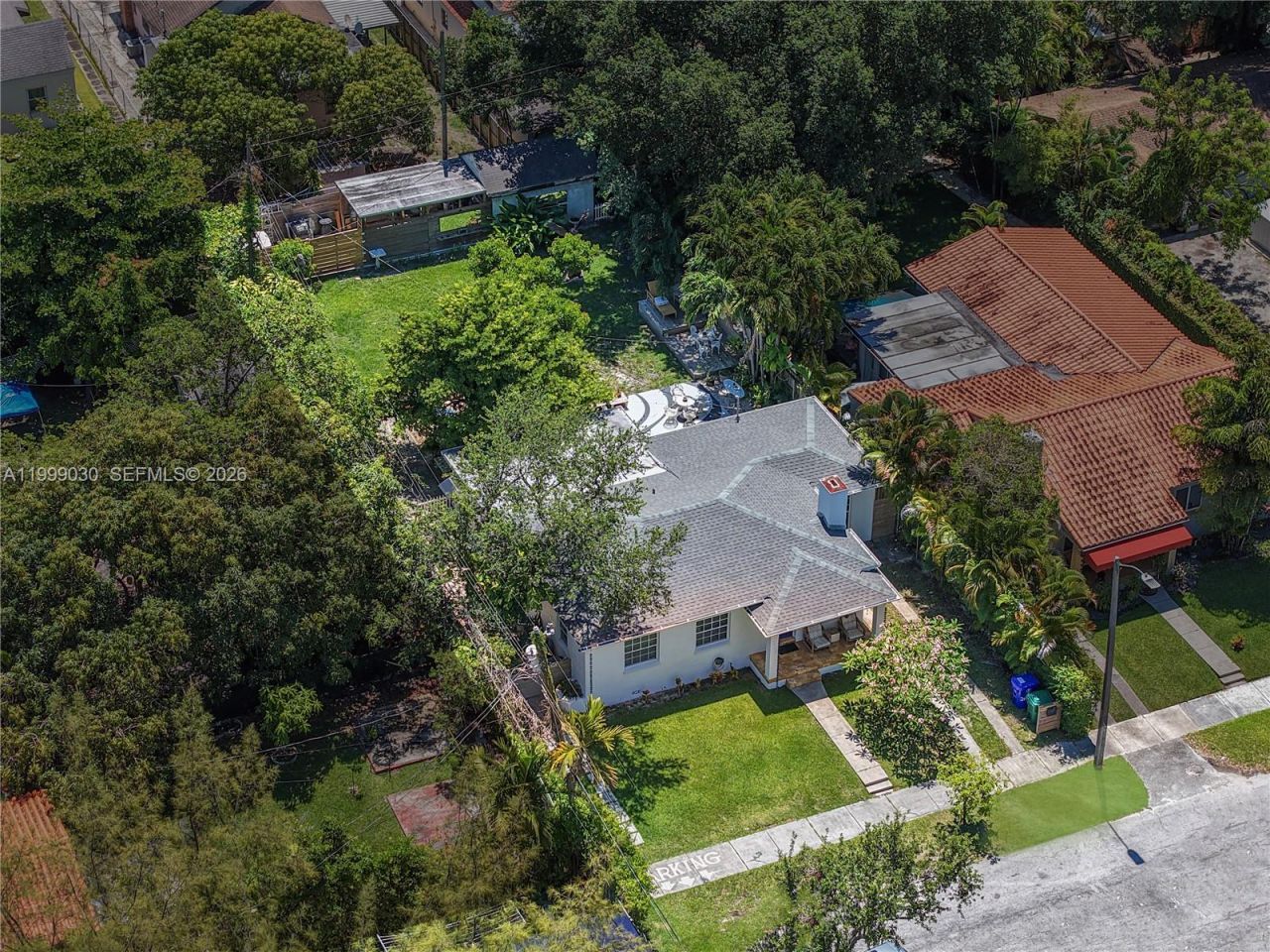 2615 SW 34th Ct, Miami, FL 33133 Photo