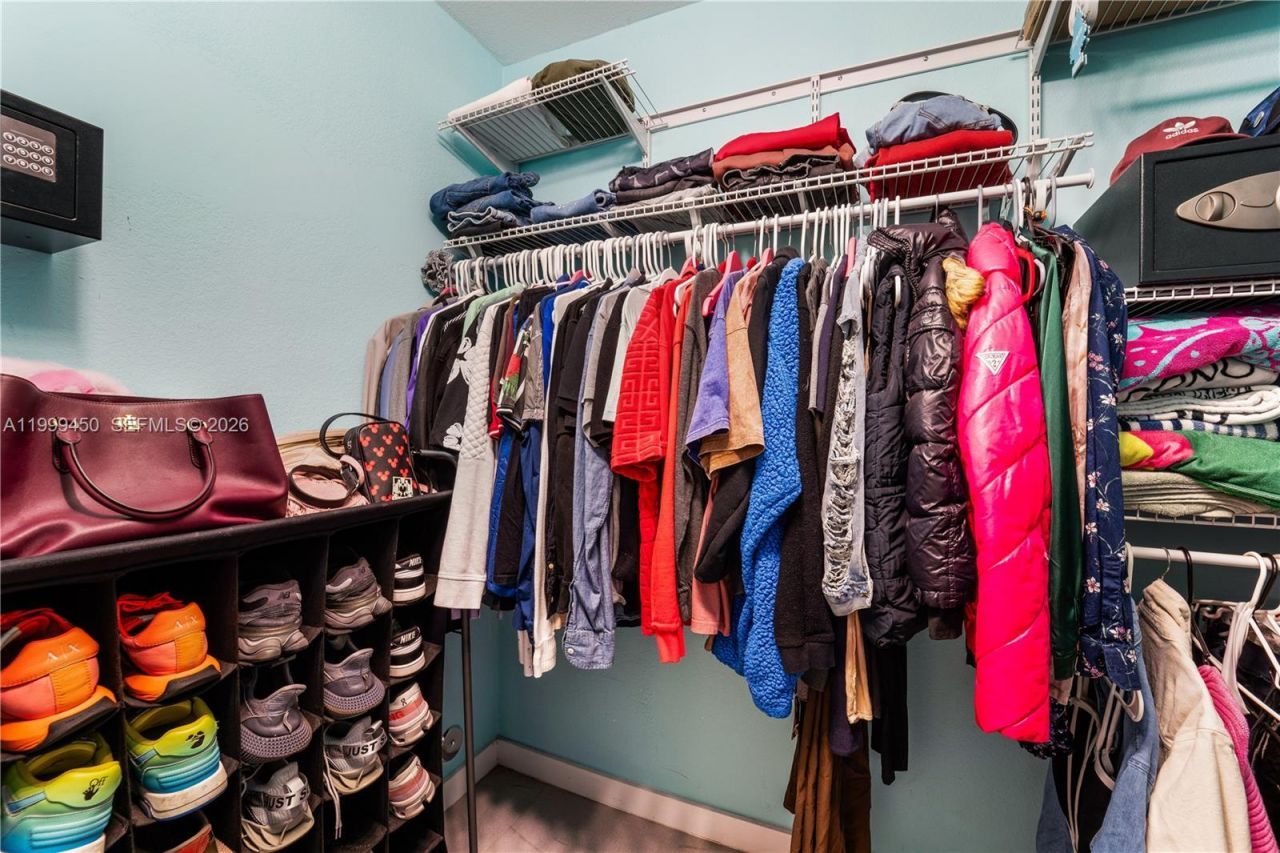 2346 NW 81st Ter, Miami, FL 33147 Photo