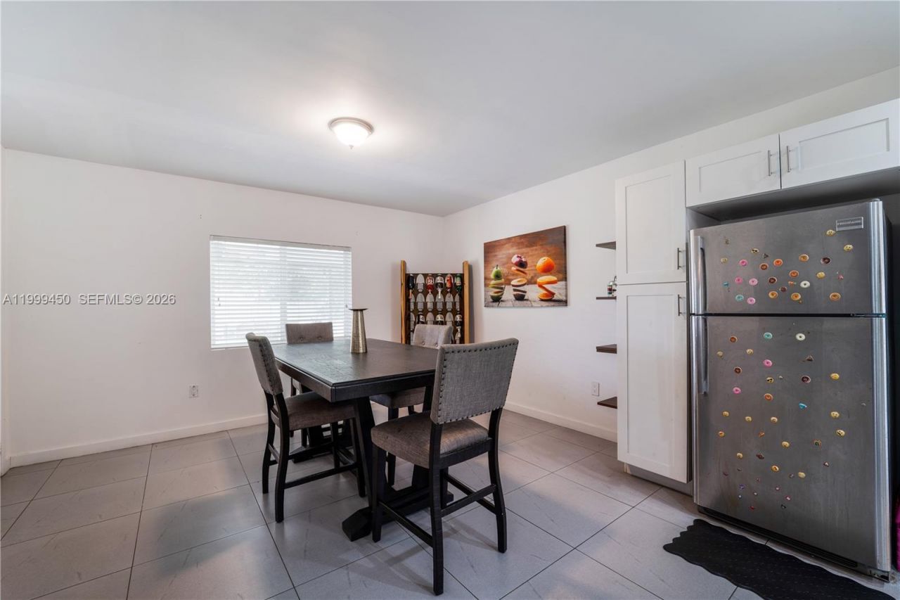 2346 NW 81st Ter, Miami, FL 33147 Photo