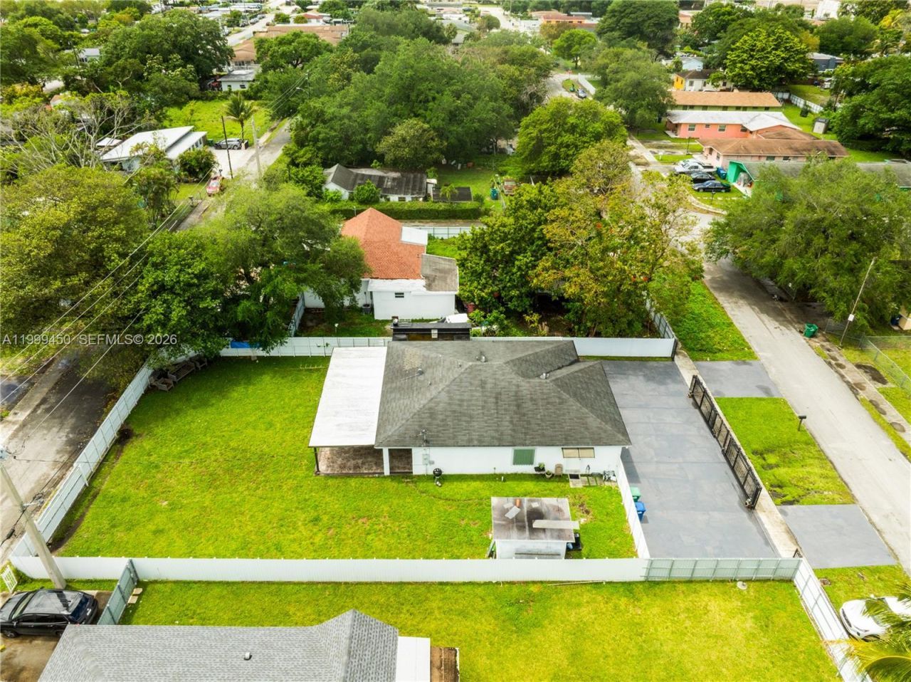 2346 NW 81st Ter, Miami, FL 33147 Photo