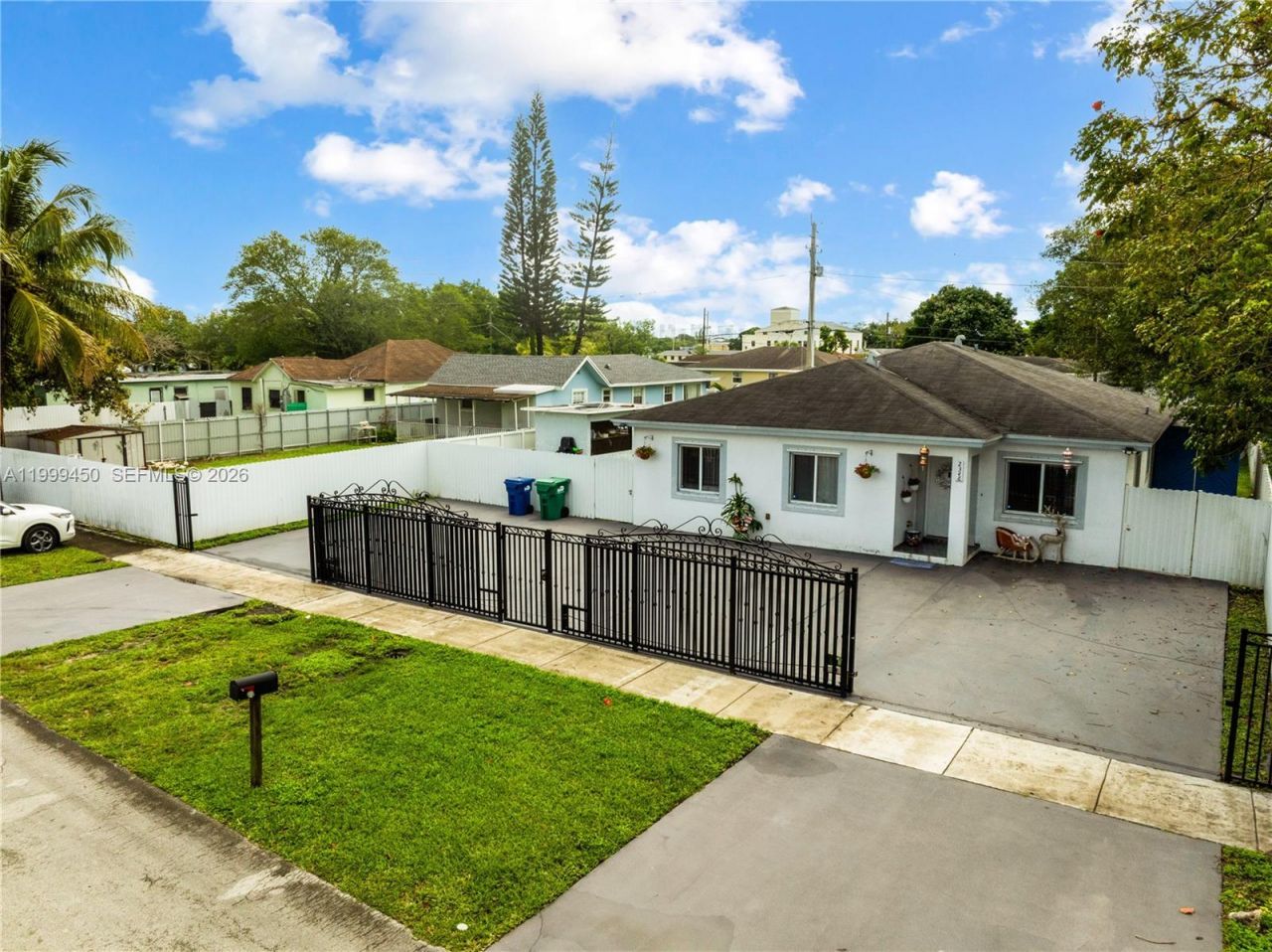 2346 NW 81st Ter, Miami, FL 33147 Photo