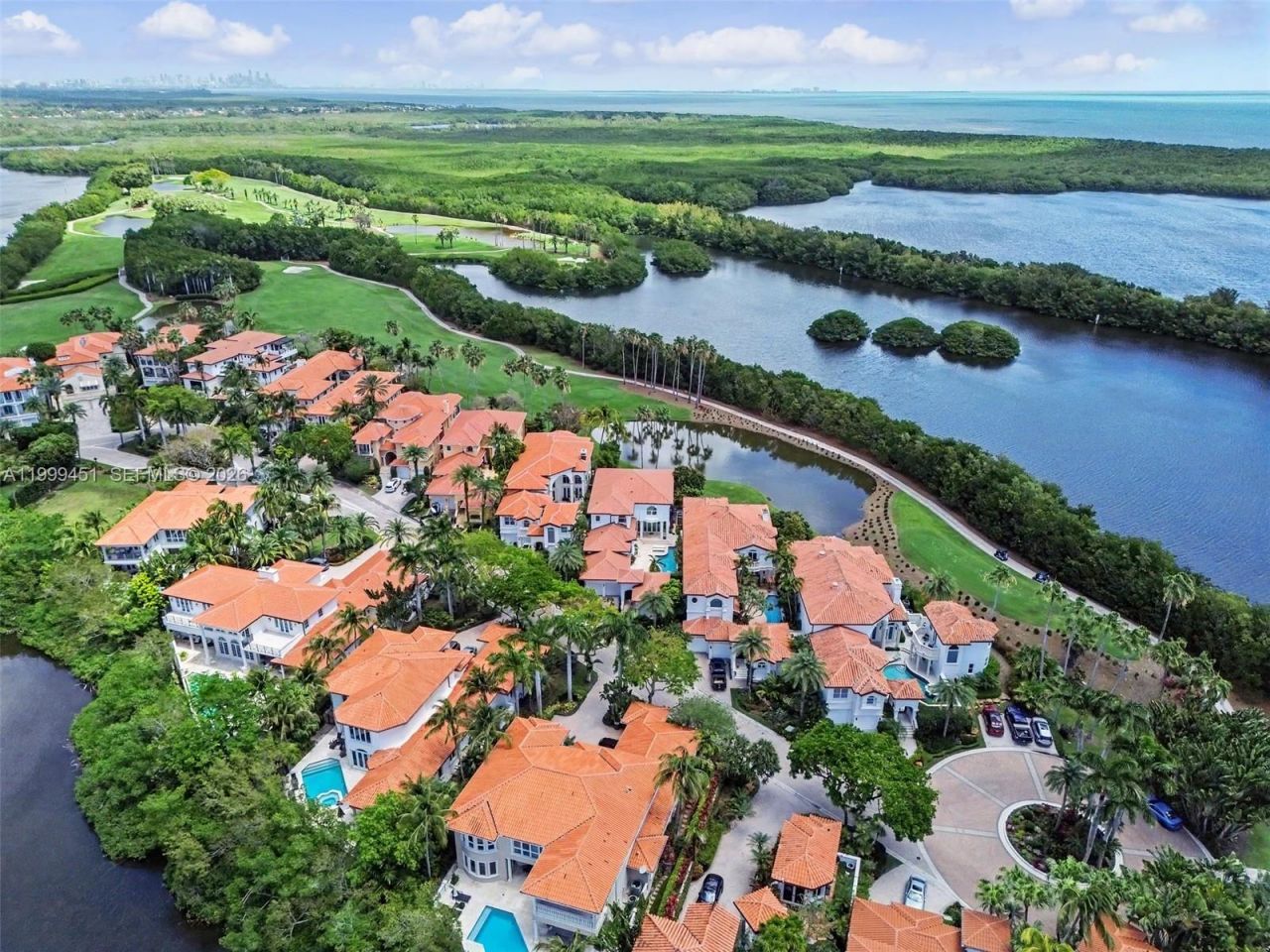 13689 Deering Bay Dr, Unit 13689, Coral Gables, FL 33158 Photo