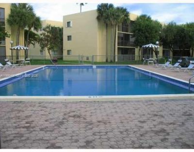 8075 SW 107th Ave, Unit 305, Miami, FL 33173 Photo