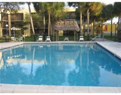 8075 SW 107th Ave, Unit 305, Miami, FL 33173 Photo