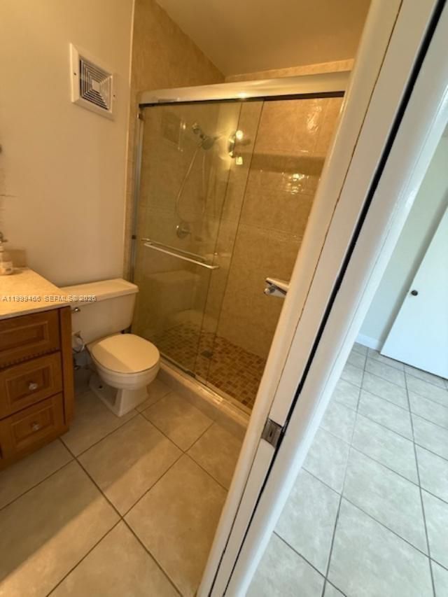 8075 SW 107th Ave, Unit 305, Miami, FL 33173 Photo