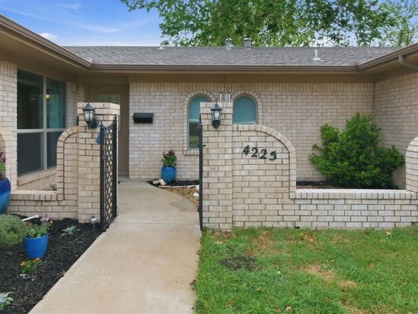4225 Dawn Drive, Benbrook, TX 76116