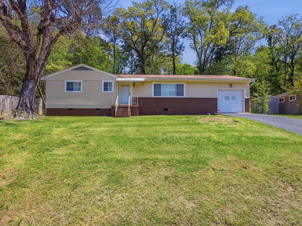 1346 Phils Drive, Chattanooga, TN 37421