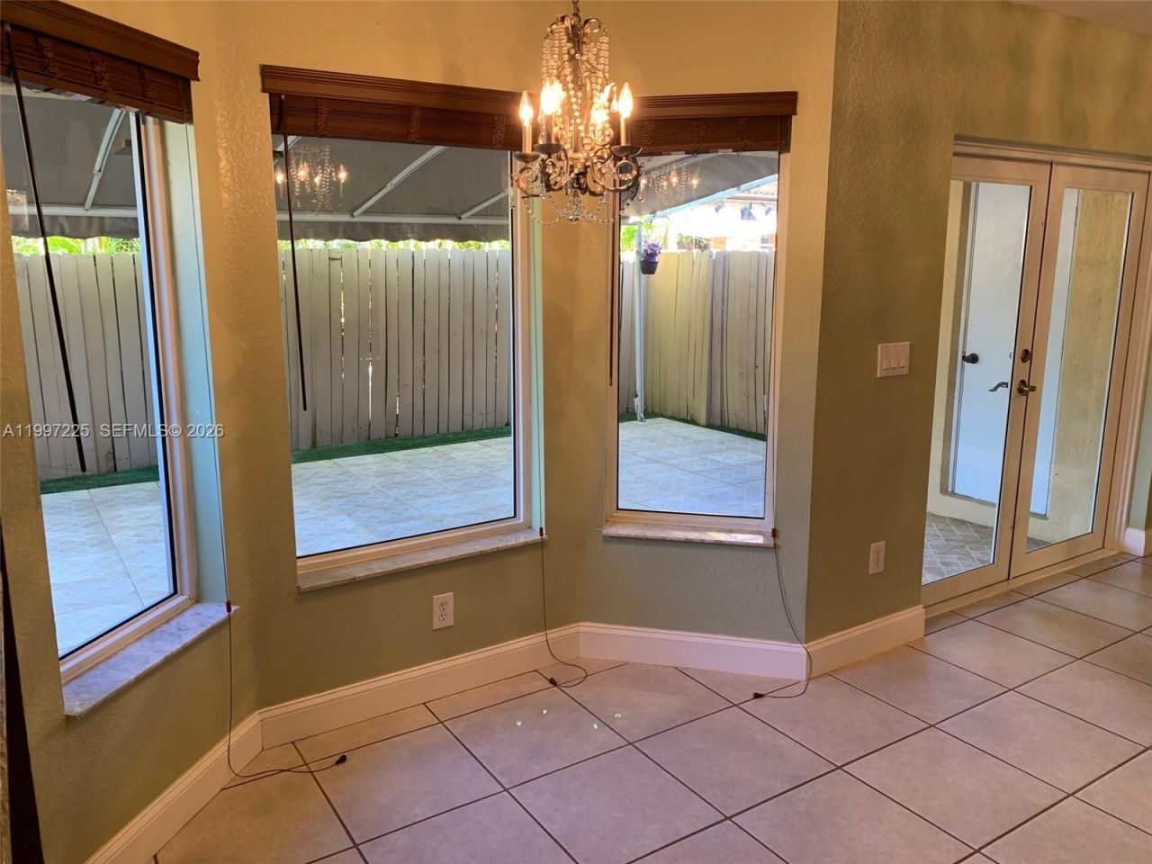 194 Maple Ter, Davie, FL 33325 Photo