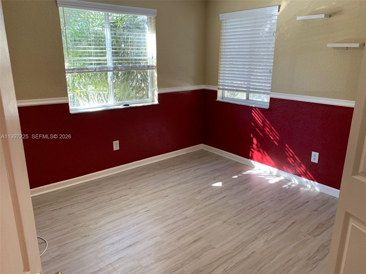194 Maple Ter, Davie, FL 33325 Photo