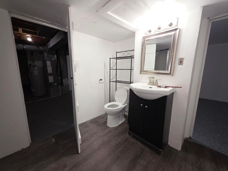 4915 Kresge Drive , Columbus, OH 43232 Photo 12