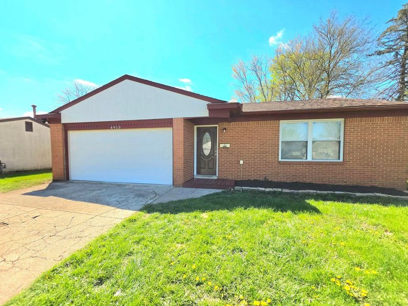 4915 Kresge Drive , Columbus, OH 43232 Photo 3