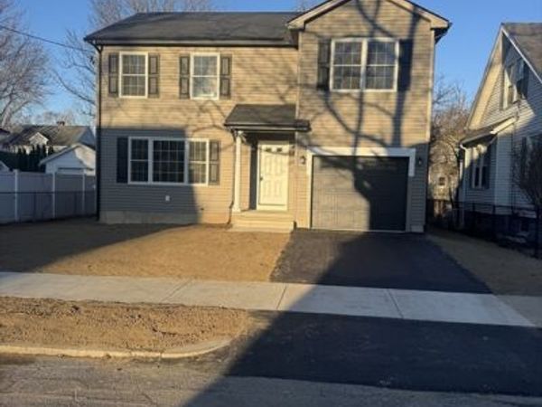 34 Chilson, Springfield, MA 01118