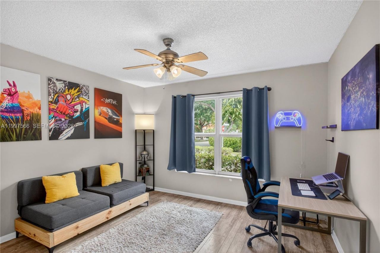 290 NW 116th Ter, Coral Springs, FL 33071 Photo