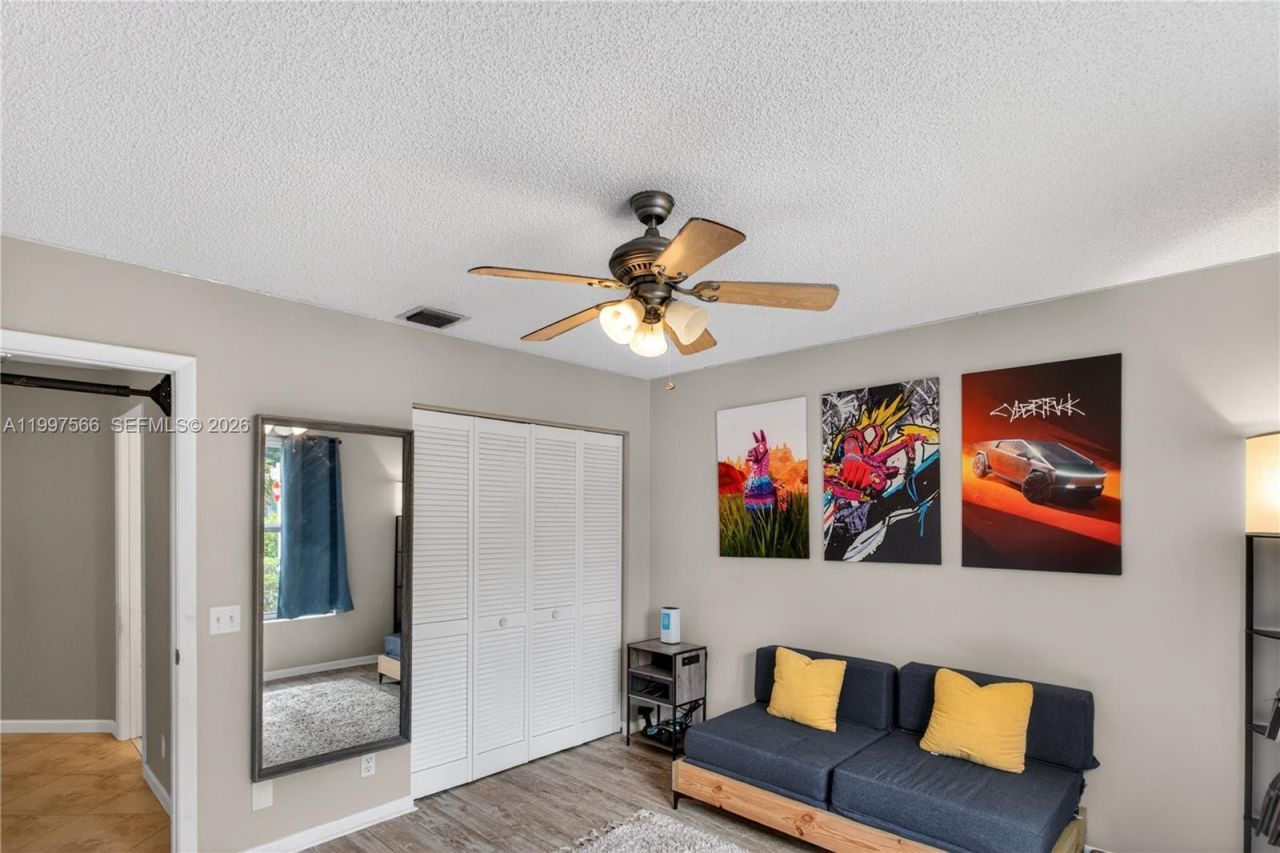 290 NW 116th Ter, Coral Springs, FL 33071 Photo