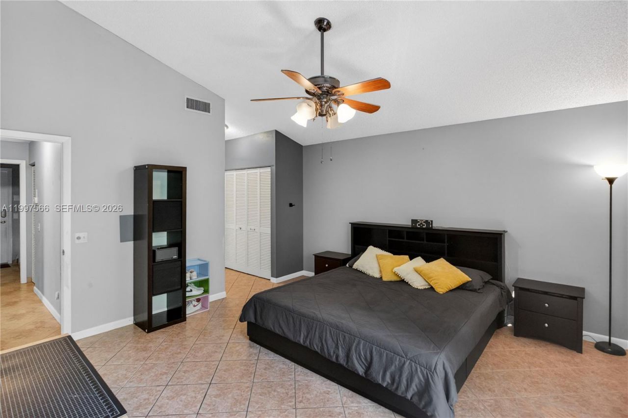 290 NW 116th Ter, Coral Springs, FL 33071 Photo