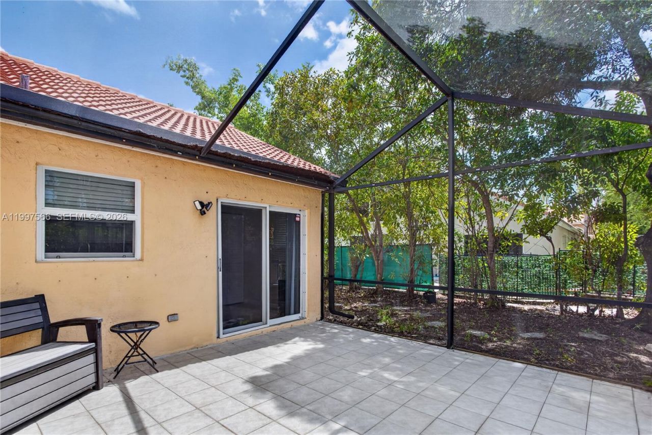 290 NW 116th Ter, Coral Springs, FL 33071 Photo