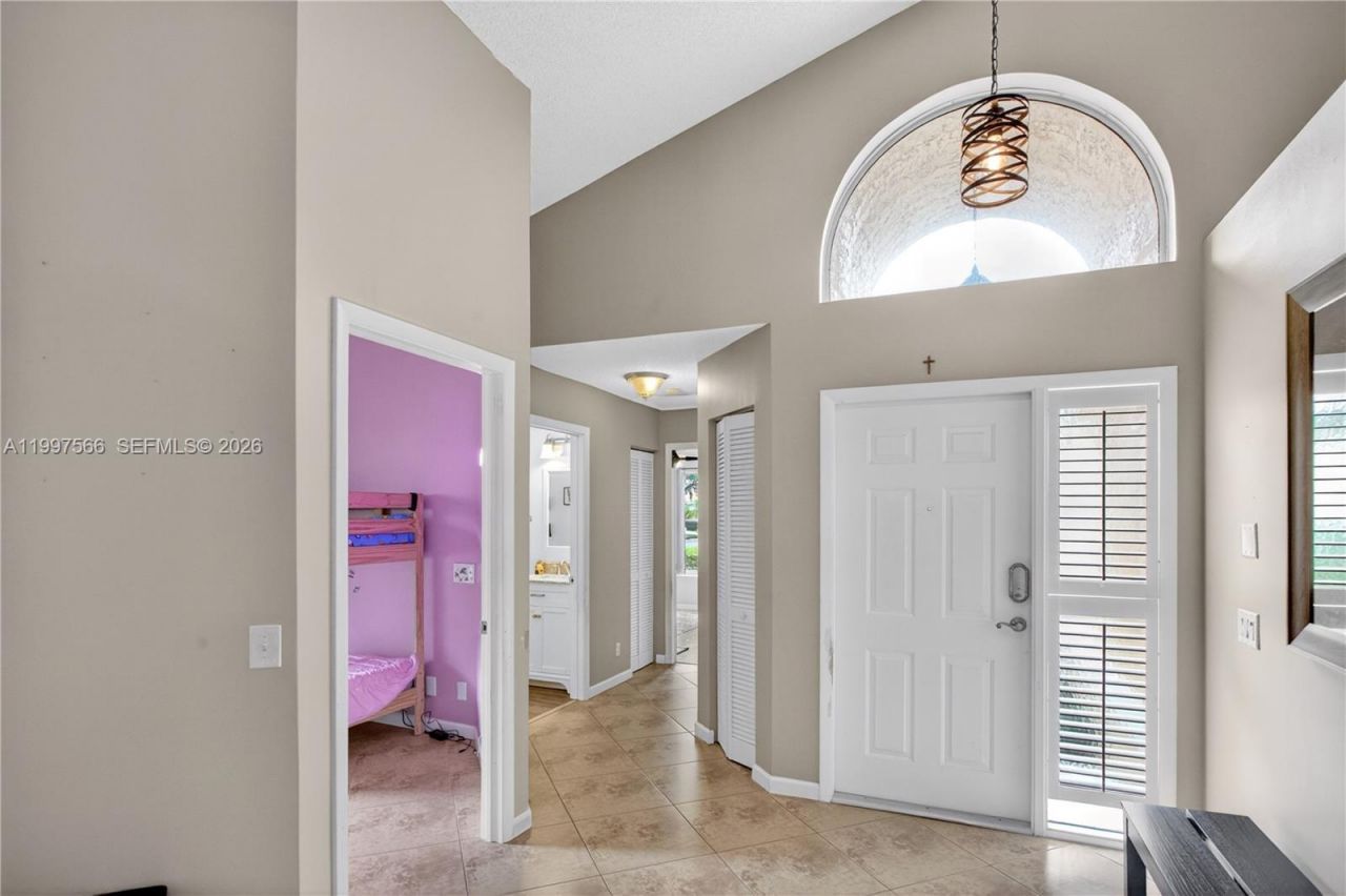 290 NW 116th Ter, Coral Springs, FL 33071 Photo