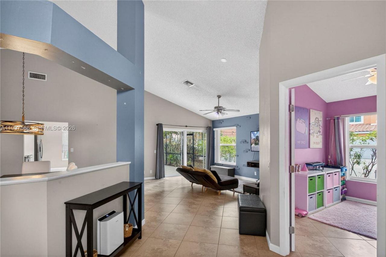 290 NW 116th Ter, Coral Springs, FL 33071 Photo