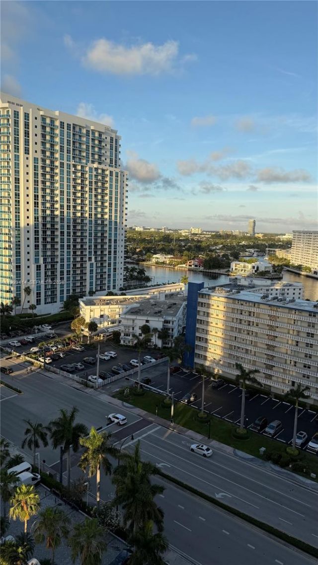 1880 S Ocean Dr, Unit TS706, Hallandale Beach, FL 33009 Photo
