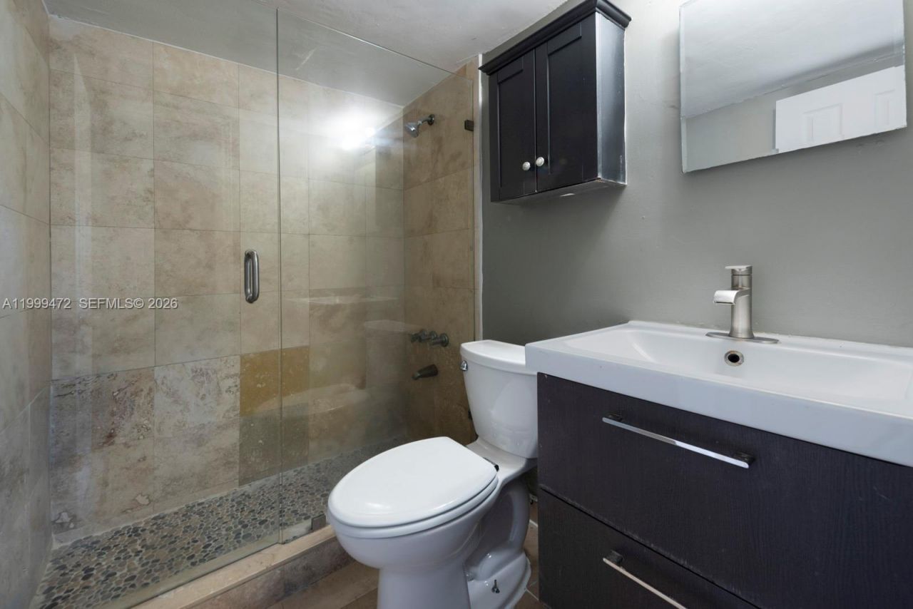1429 SW 9th St, Unit 4, Fort Lauderdale, FL 33312 Photo