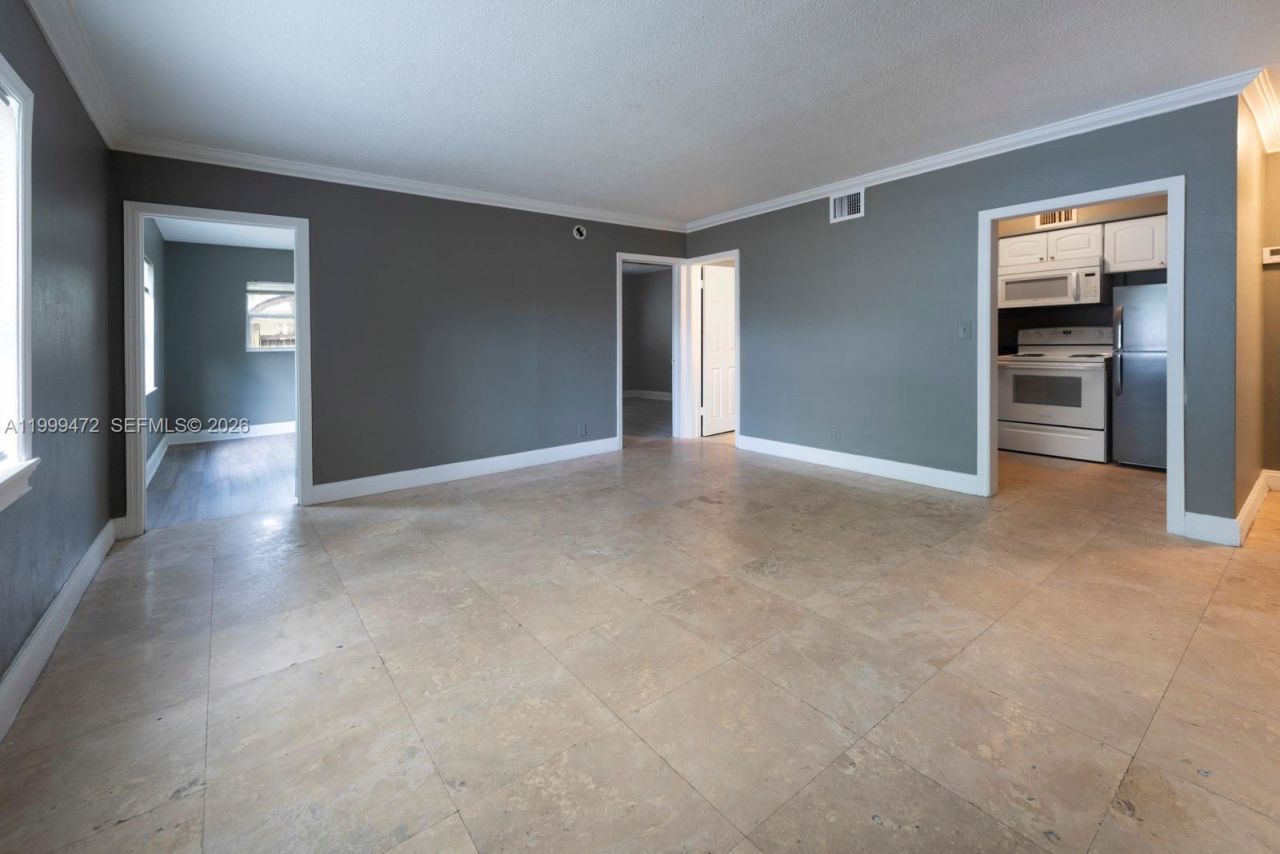 1429 SW 9th St, Unit 4, Fort Lauderdale, FL 33312 Photo