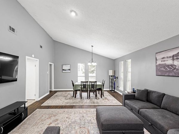 1451 White Cross Dr, Baton Rouge, LA 70810