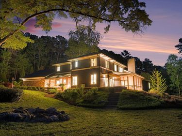 771 Smith Level Road, Chapel Hill, NC 27516